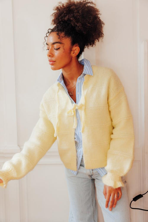 Gilet en maille fantaisie avec nouettes et volants - PIMKIE - 1