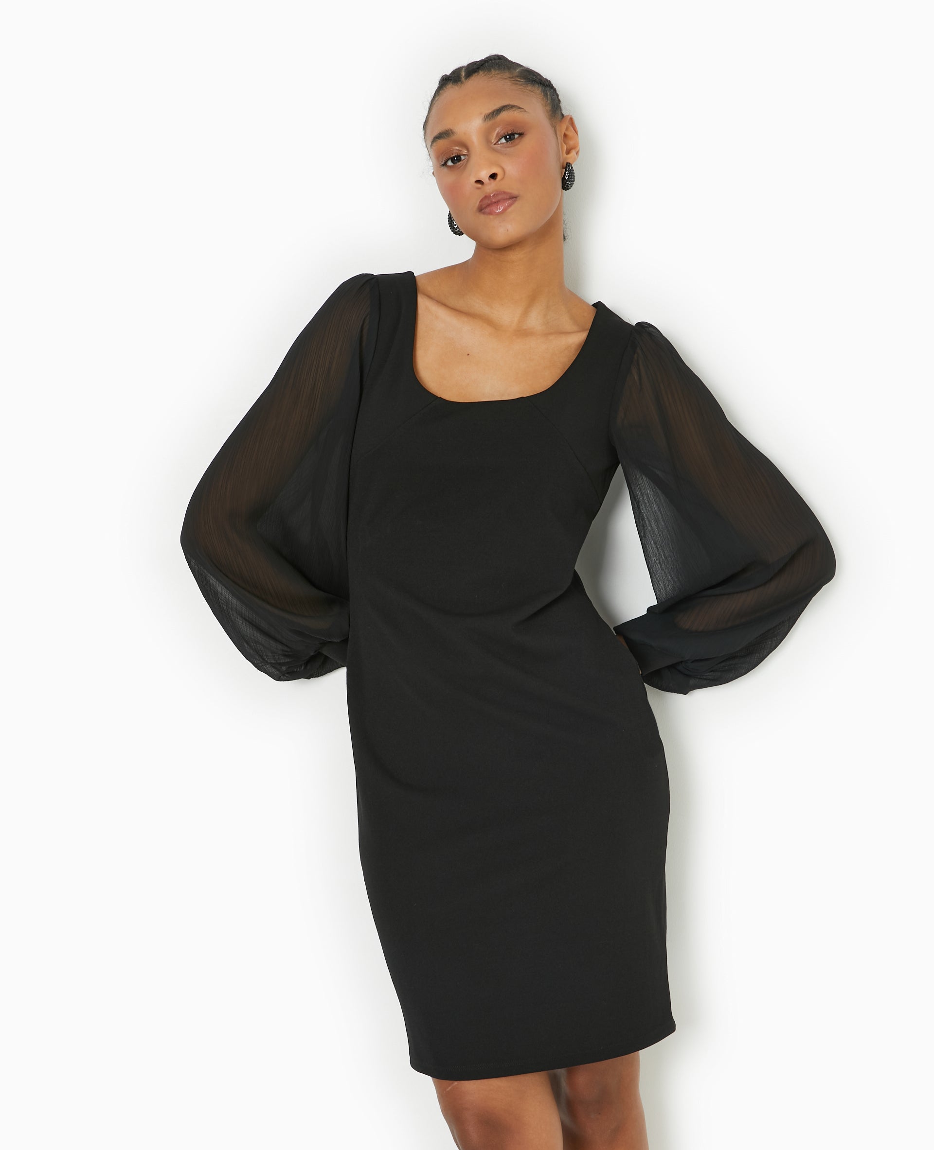 Robe Moulante Douce Noire À Col Bénitier Montant | Robes | PLT FR Robe Moulante Douce Noire À Col Bénitier Montant | Robes | PLT FR