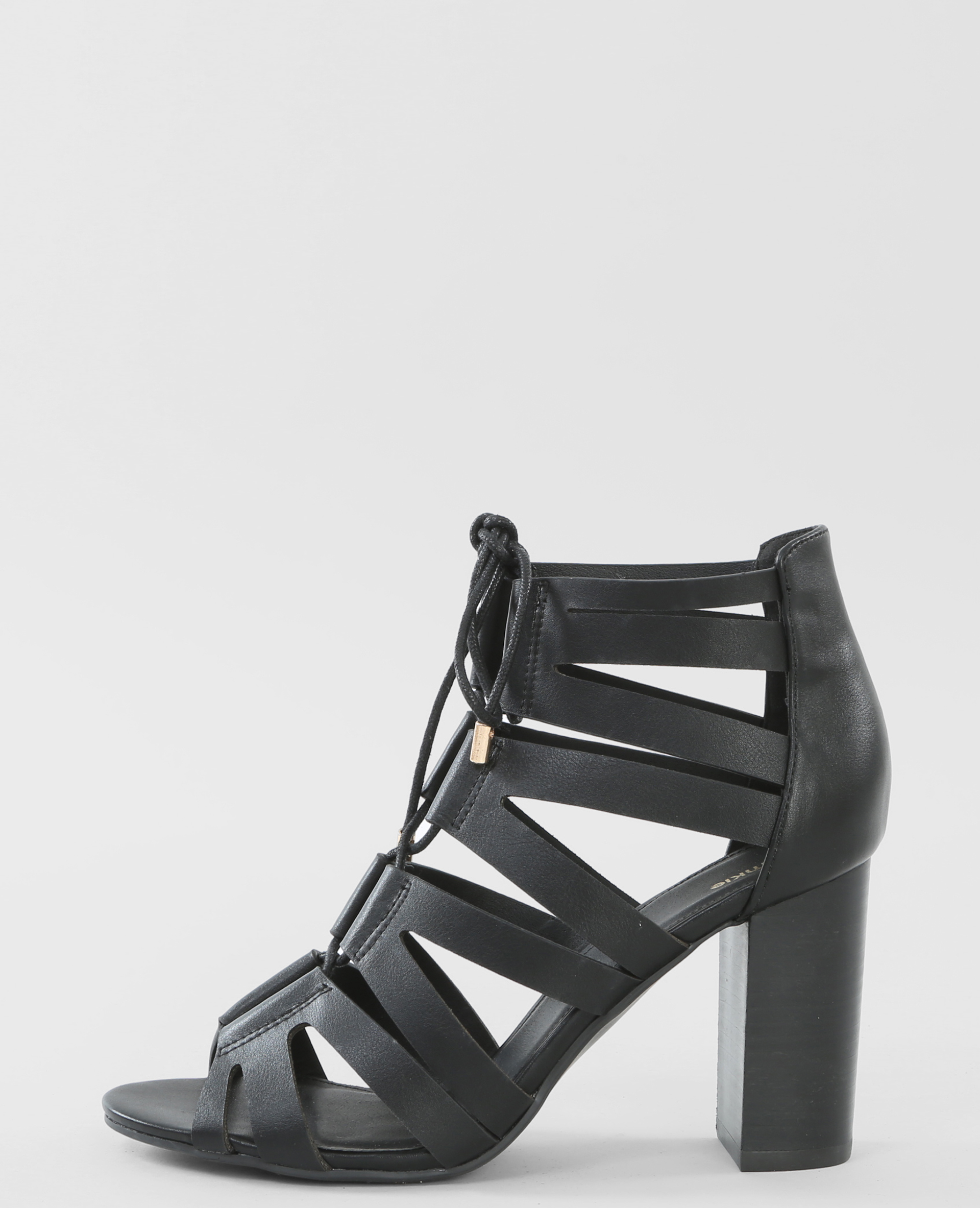 sandale talon aiguille