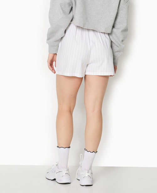 Short rayé façon pyjama d