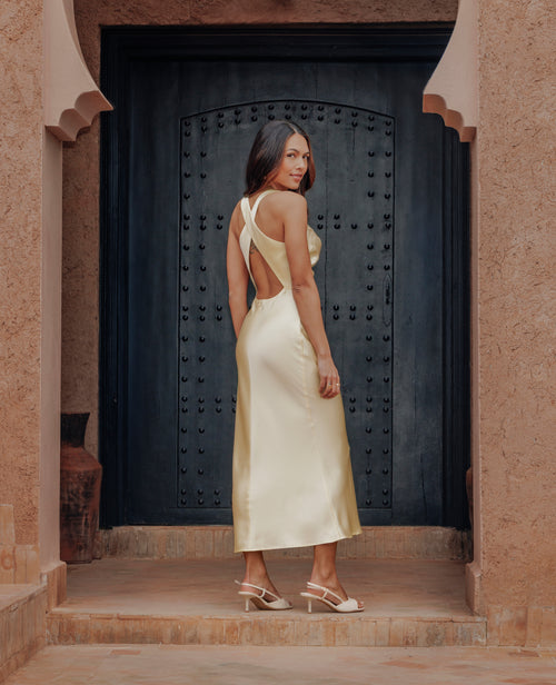 Robe longue en satin avec croisé dos - PIMKIE - 2