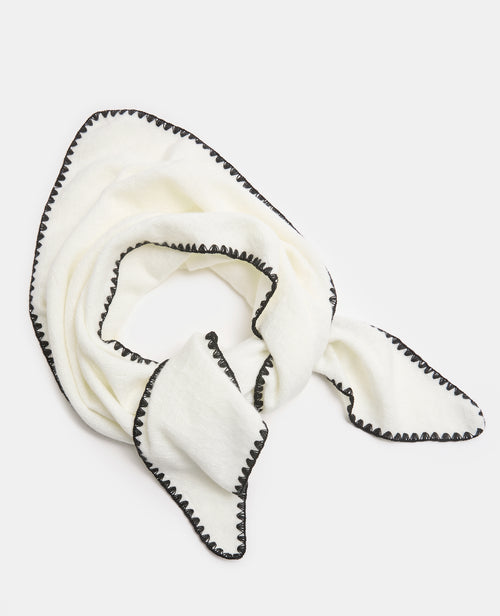 Echarpe triangle avec bords contrastés - PIMKIE - 2