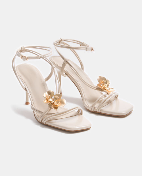 Paire de sandales à talon avec fleur métal - PIMKIE - 2
