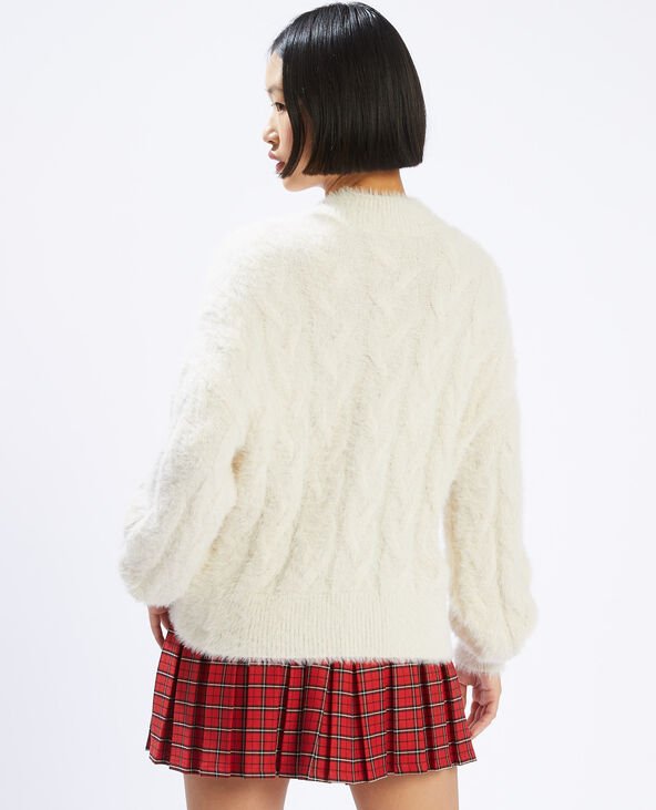 Pull torsadé en maille poilue blanc - Pimkie