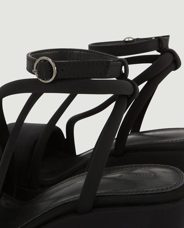Sandales plateformes avec bride cheville noir - Pimkie