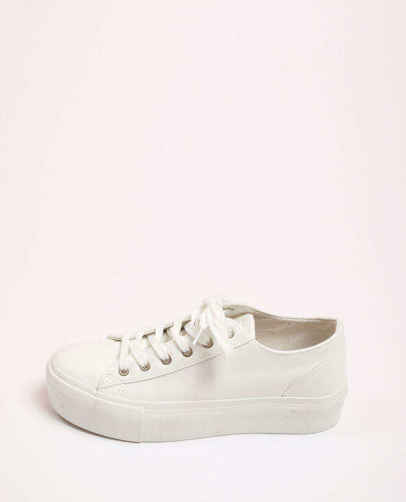 Baskets en faux cuir blanc - Pimkie