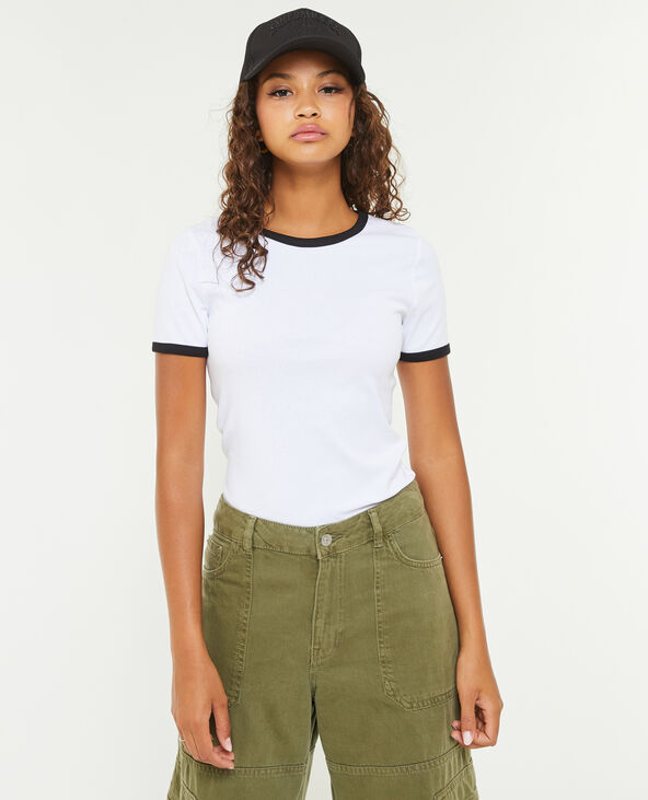 T-shirt manches courtes avec bords contrastés blanc - Pimkie