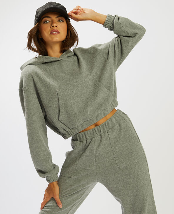 Sweat court a capuche 2025