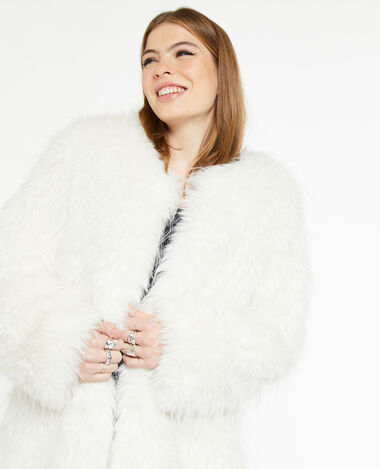 Manteau en fausse fourrure écru - Pimkie