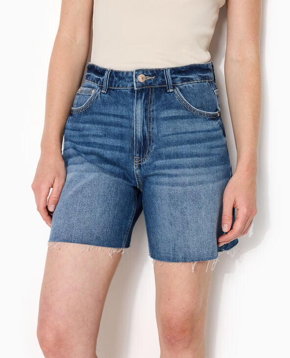 Short en jean taille haute avec bas coupés bleu - Pimkie
