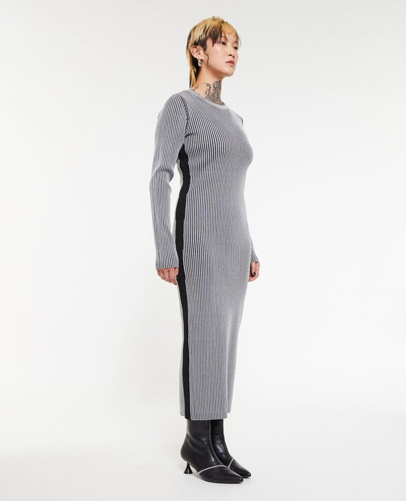 Robe longue en maille avec effet vanisé gris foncé - Pimkie