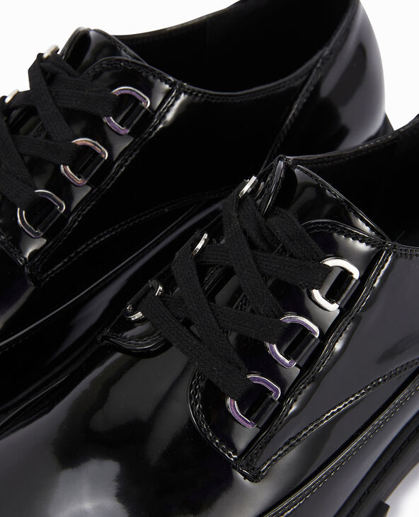 Derbies vernis avec semelles chunky noir - Pimkie