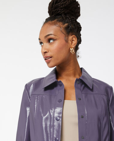 Veste courte et droite en vinyle lilas - Pimkie