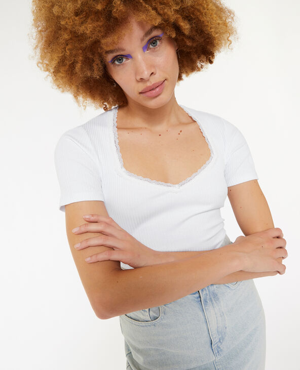 T-shirt encolure cœur avec dentelle blanc - Pimkie