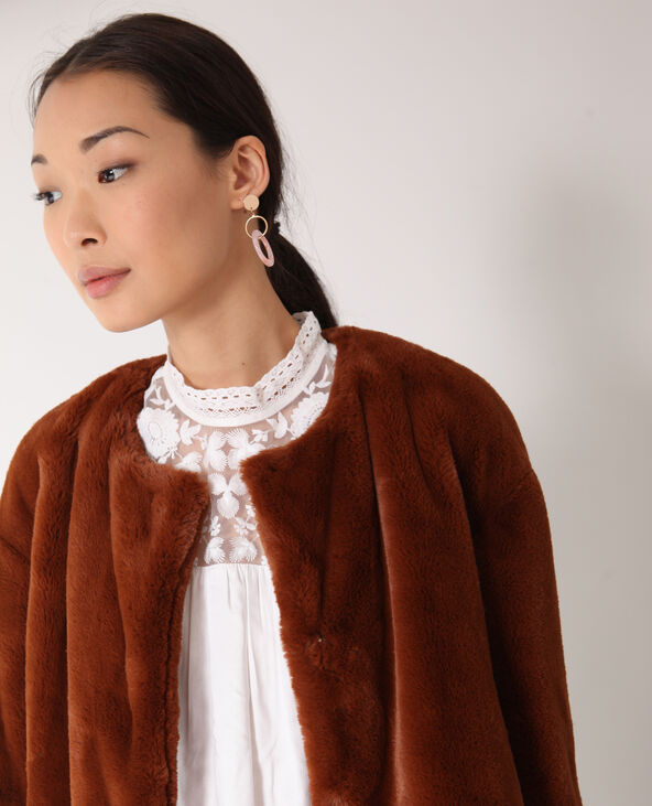 Manteau court en fausse fourrure doré - Pimkie