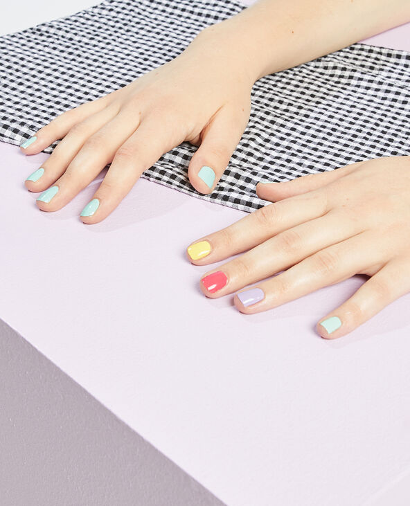 Vernis à ongles vert anis - Pimkie