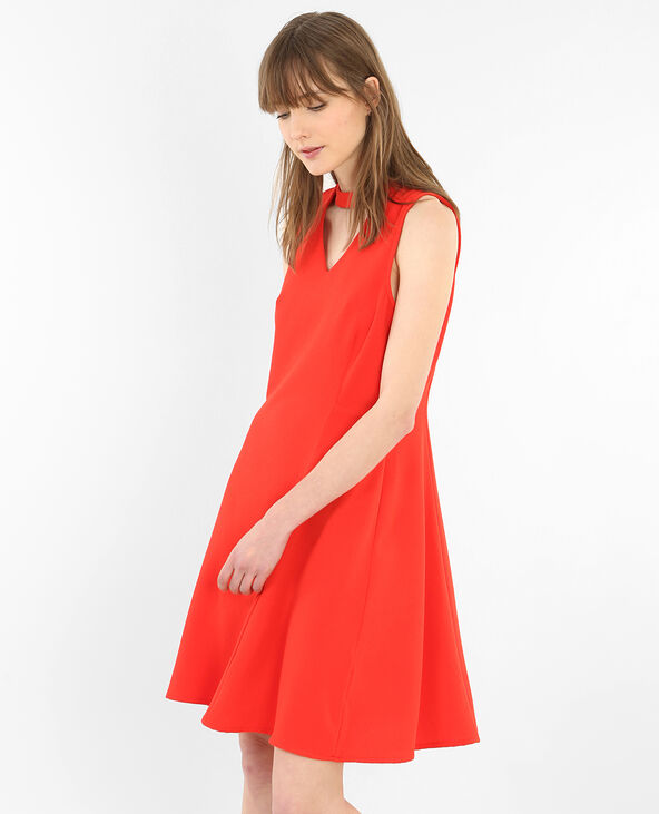 Robe patineuse col choker