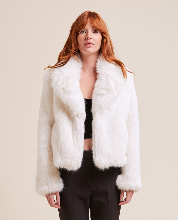 Veste courte fausse fourrure store blanche