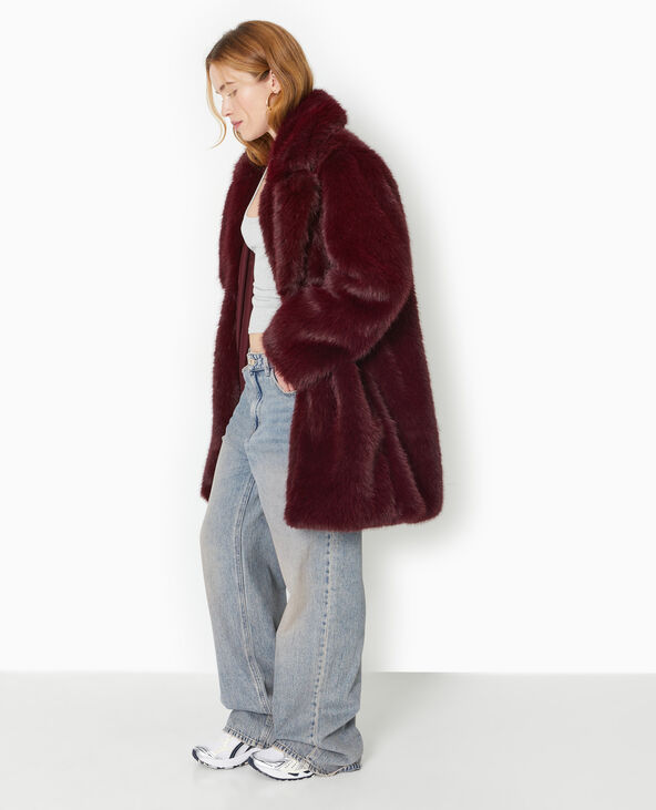 Manteau en fausse fourrure bordeaux - Pimkie