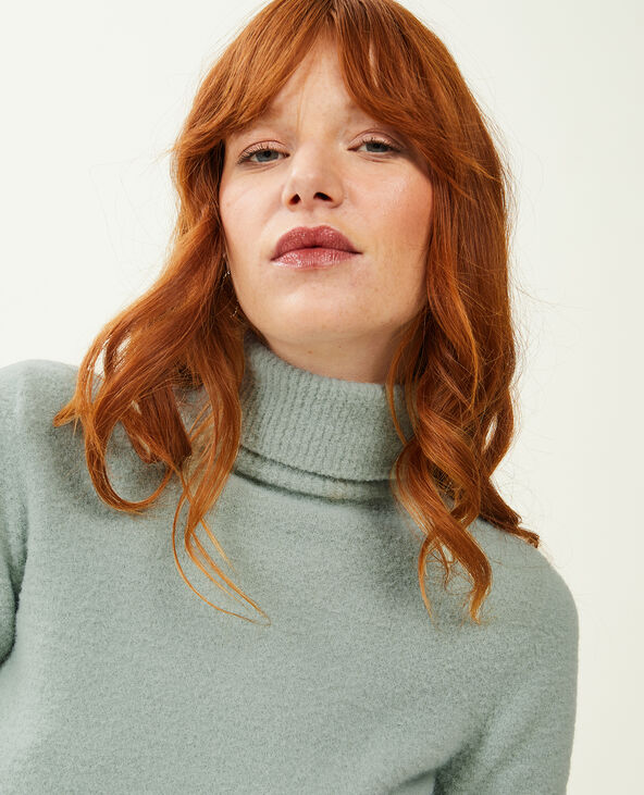 Pull col roul maille fluffy