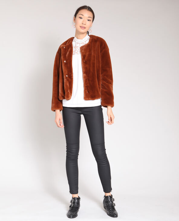 Manteau court en fausse fourrure