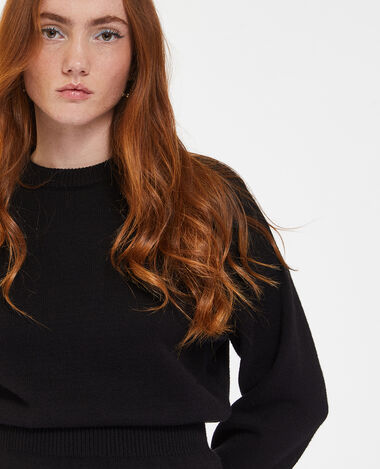 Robe-pull en maille avec taille resserrée noir - Pimkie