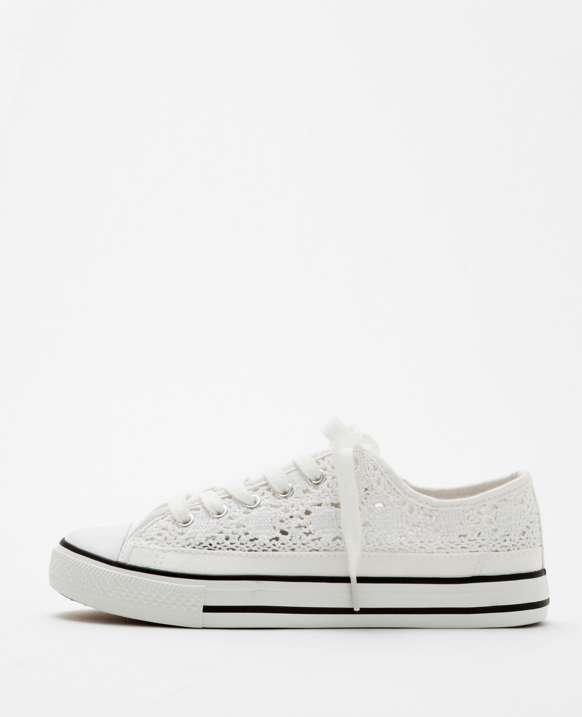 Baskets basses brodées blanches blanc - 902649900A09 | Pimkie