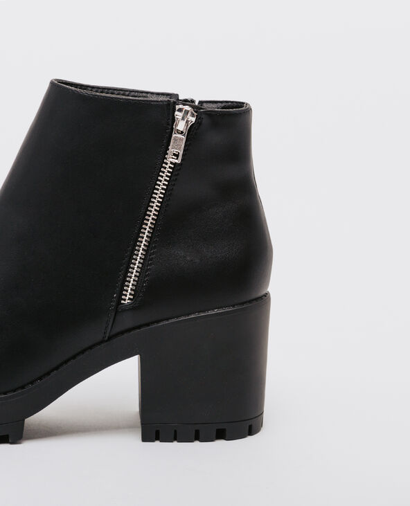 Boots à semelle crantée noir - Pimkie