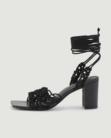 Sandales en crochet noir - Pimkie