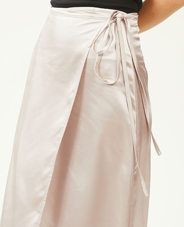 Jupe porte-feuille en satin écru - Pimkie