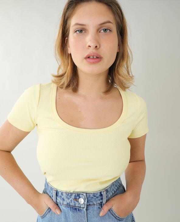T-shirt cropped côtelé jaune - Pimkie