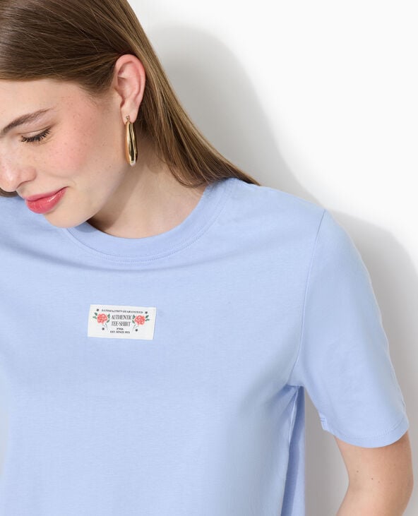 T-shirt avec étiquette cousue devant bleu clair - Pimkie