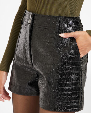 Short taille haute en vinyle effet croco noir - Pimkie