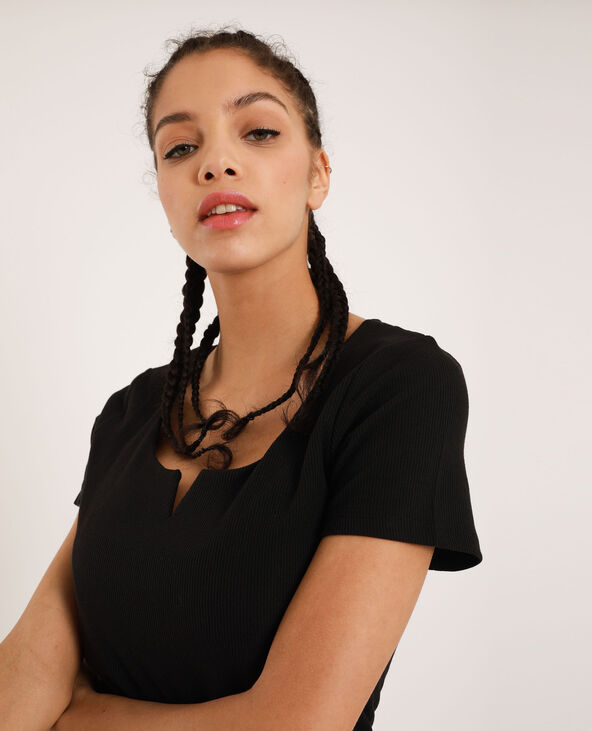 T-shirt décolleté V noir - Pimkie