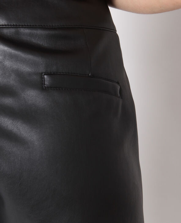 Short en faux cuir noir - Pimkie
