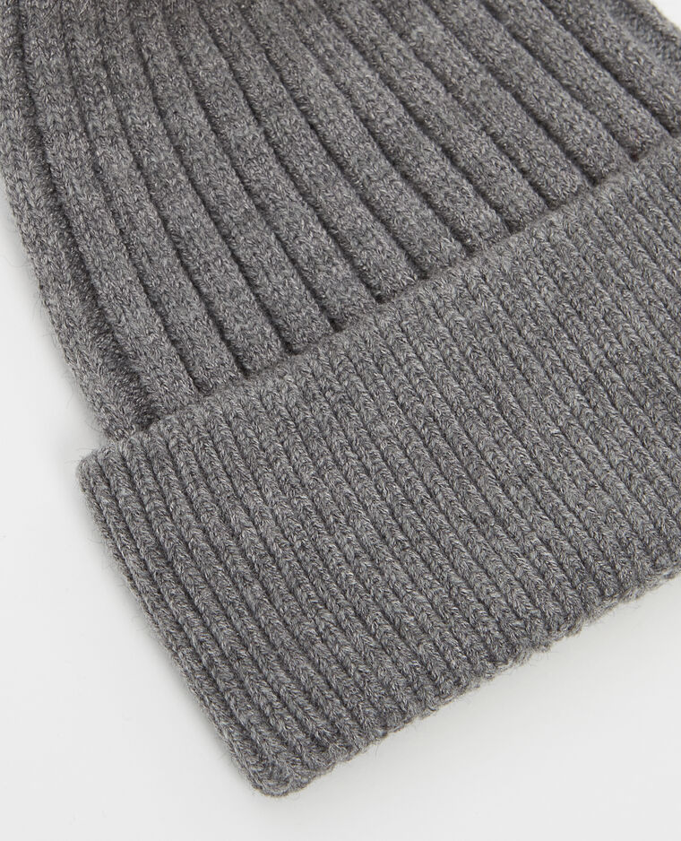 Bonnet à pompon noir - Pimkie