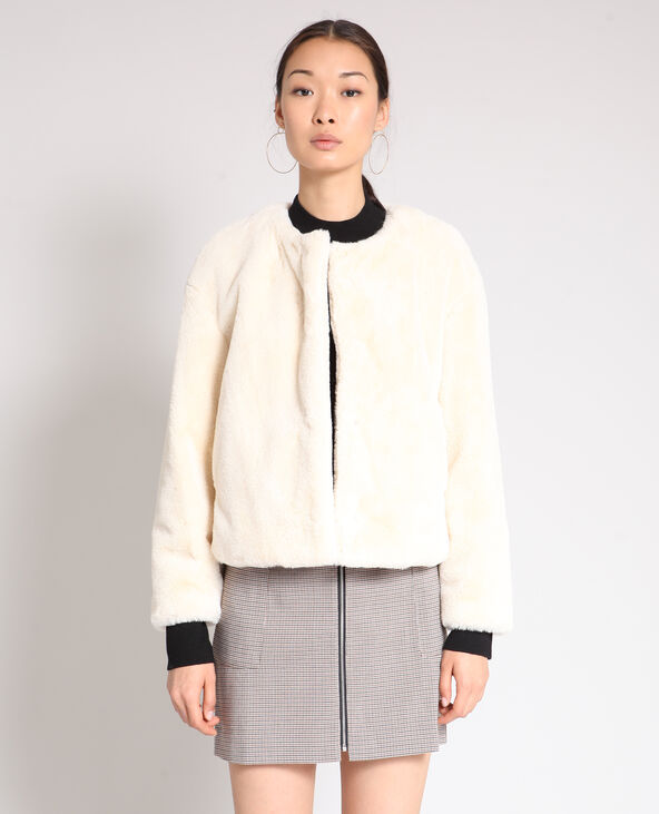 Manteau court en fausse fourrure écru - Pimkie