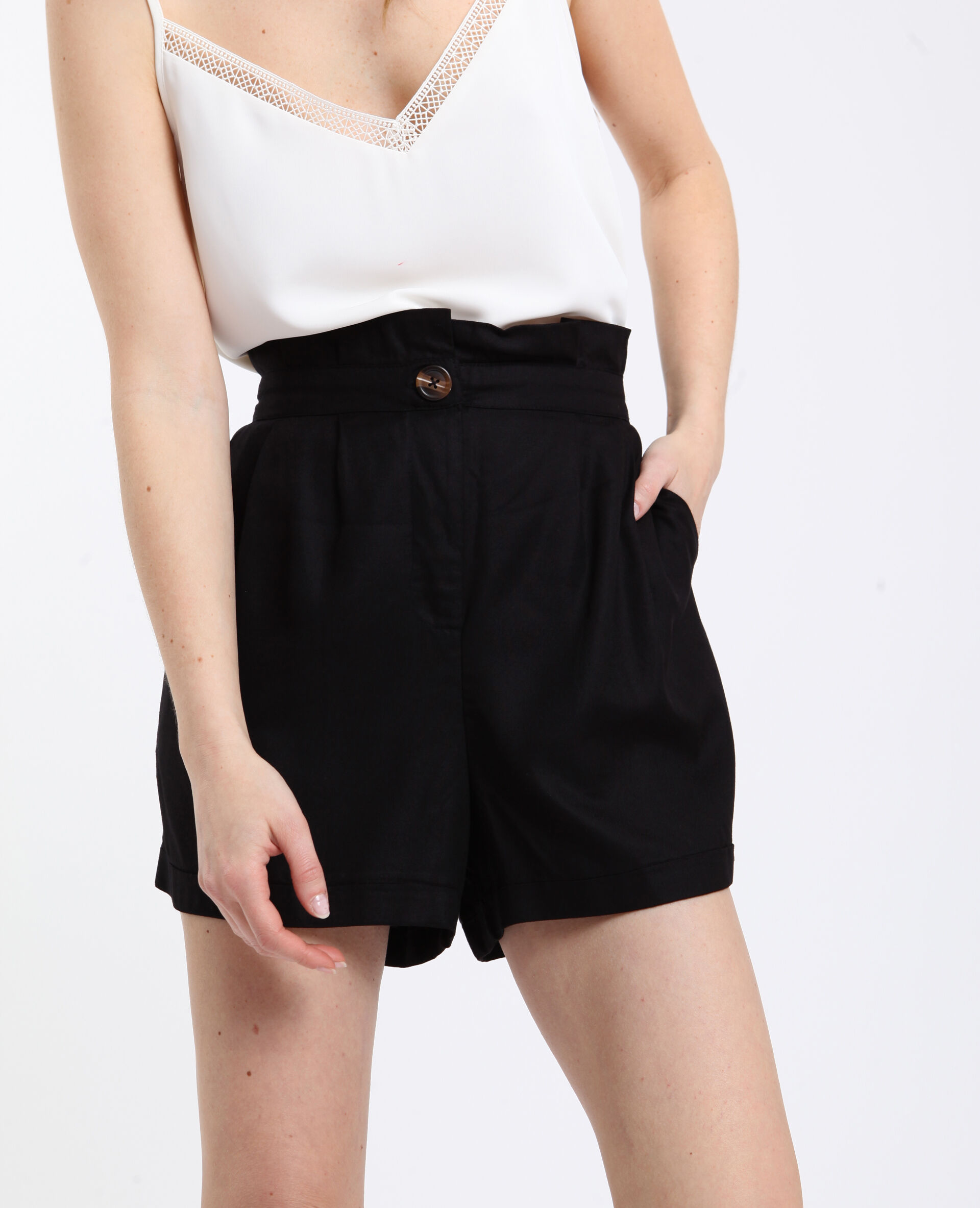 Short fluide noir