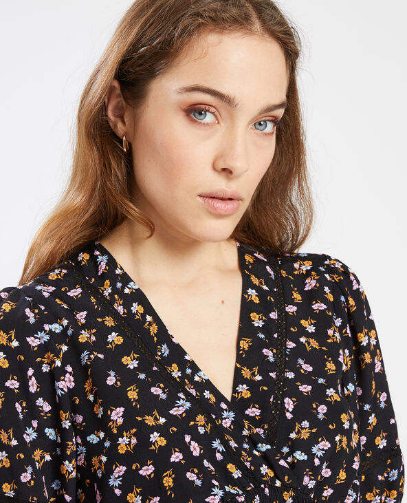 Blouse courte avec dentelle noir - Pimkie