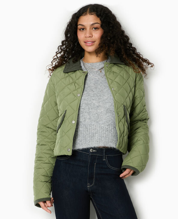 Manteau court matelassé avec col velours vert kaki - Pimkie