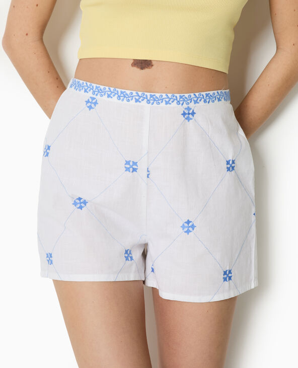 Short avec broderies devant blanc - Pimkie