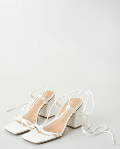 Sandales à talons avec lacets blanc - Pimkie
