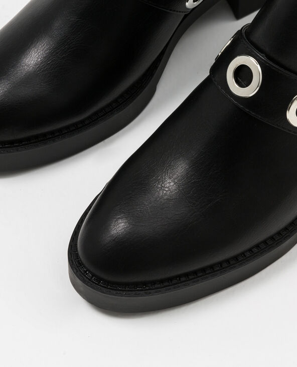 Bottines ajourées sales