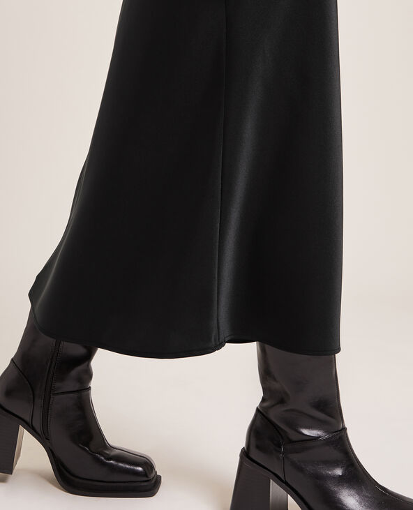 Jupe longue en satin noir - Pimkie