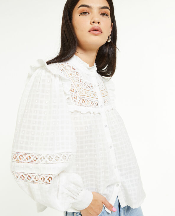 Blouse boutonnée avec dentelle et volants blanc - Pimkie