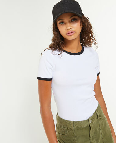 T-shirt manches courtes avec bords contrastés blanc - Pimkie