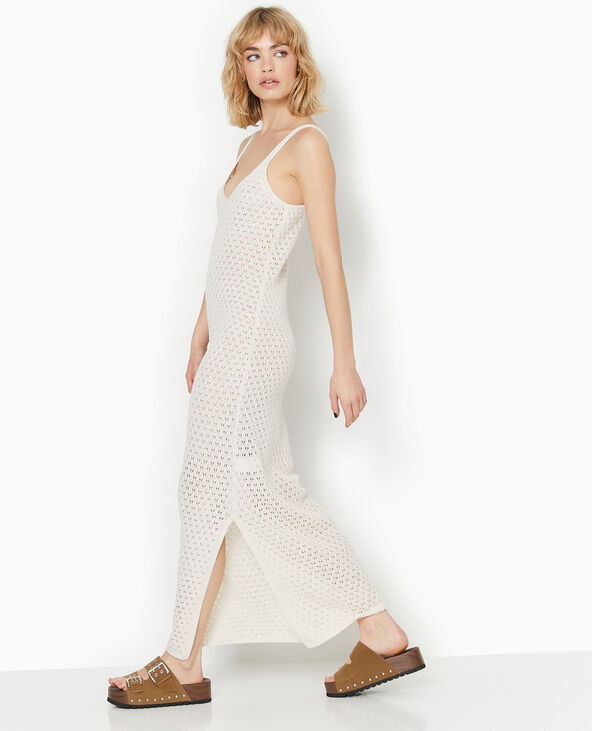 Robe longue a bretelles en maille ajouree