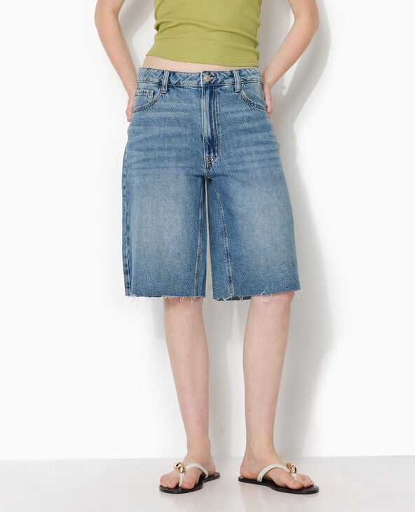 Bermuda large en jean taille basse bas coupés bleu - Pimkie