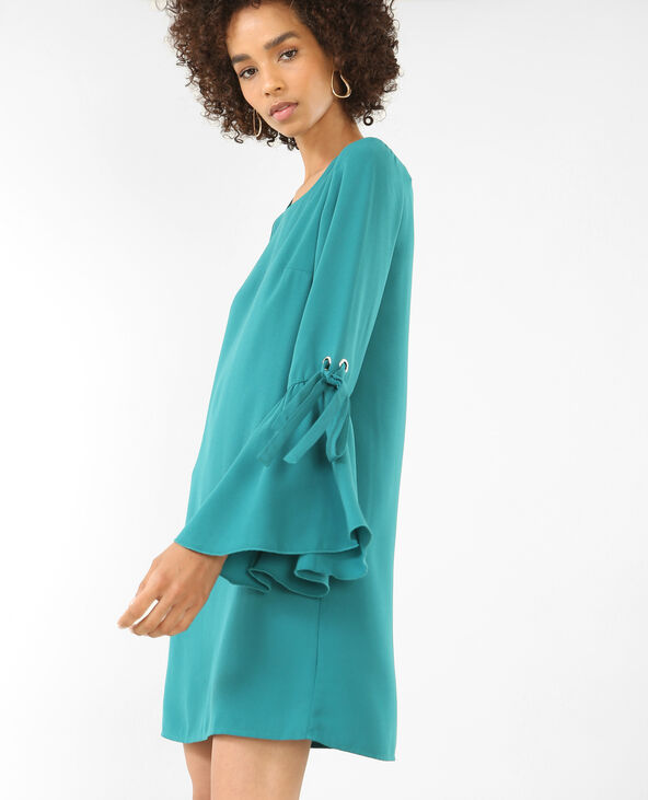 Robe fluide manches evasees