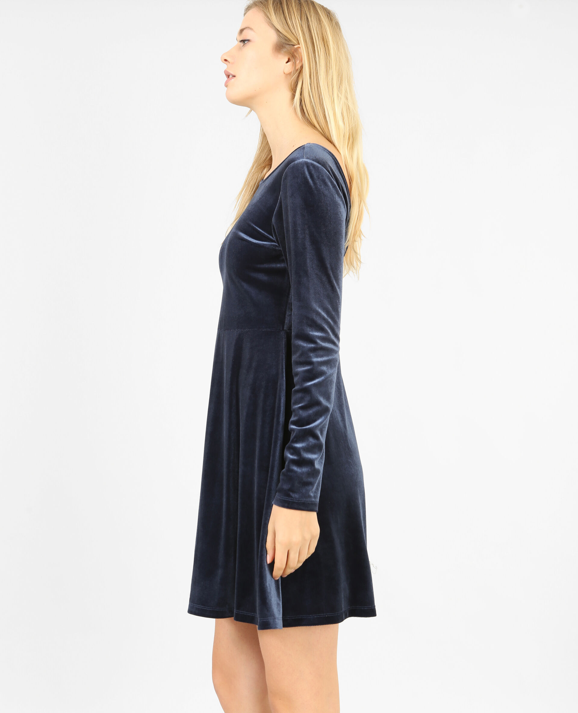 robe velours bleu nuit